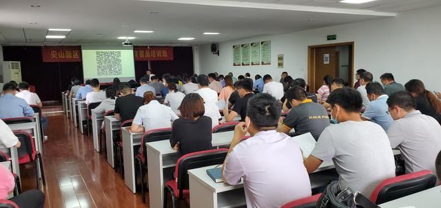 一个电话服务上门，海宁“环保管家”助力排污许可证申报提速
